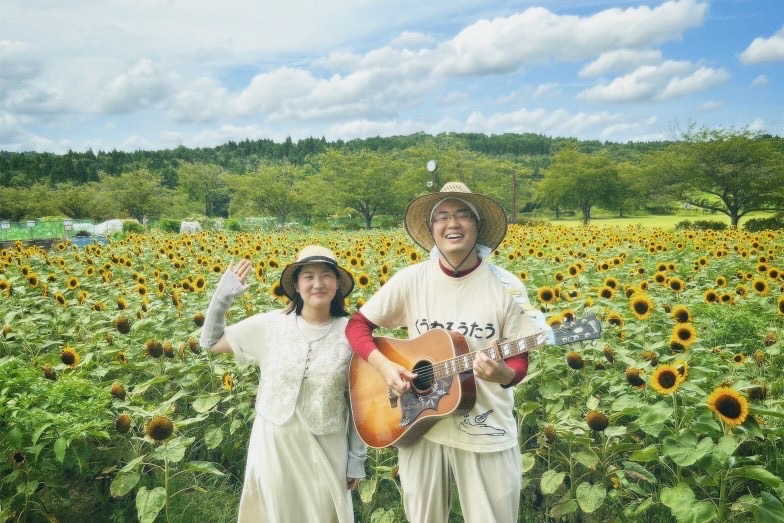 地域の人たちと集まり一緒に曲作り！ アコースティックデュオ「はとむすび」