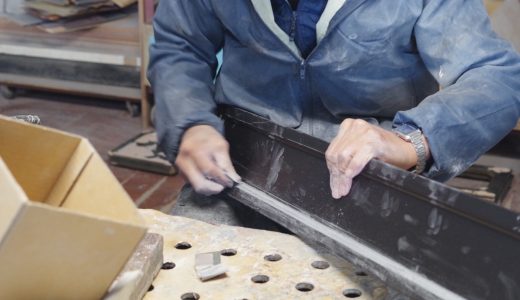 創業75年。川辺仏壇の４つの製造工程を自社工場で行う「大阪屋仏壇店」
