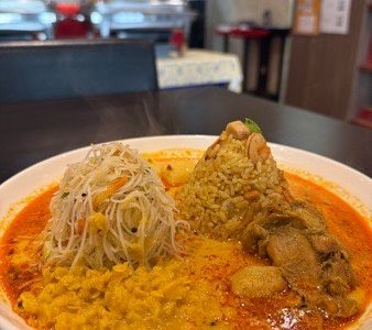 【姶良市】大好きな2つのメニューが1皿で楽しめる！「スリランカかごしま 姶良店」